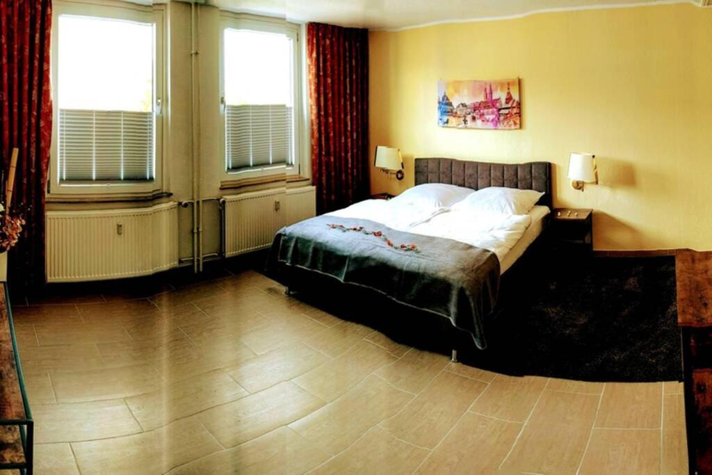 Altstadt Appartement กอสลาร์ ภายนอก รูปภาพ